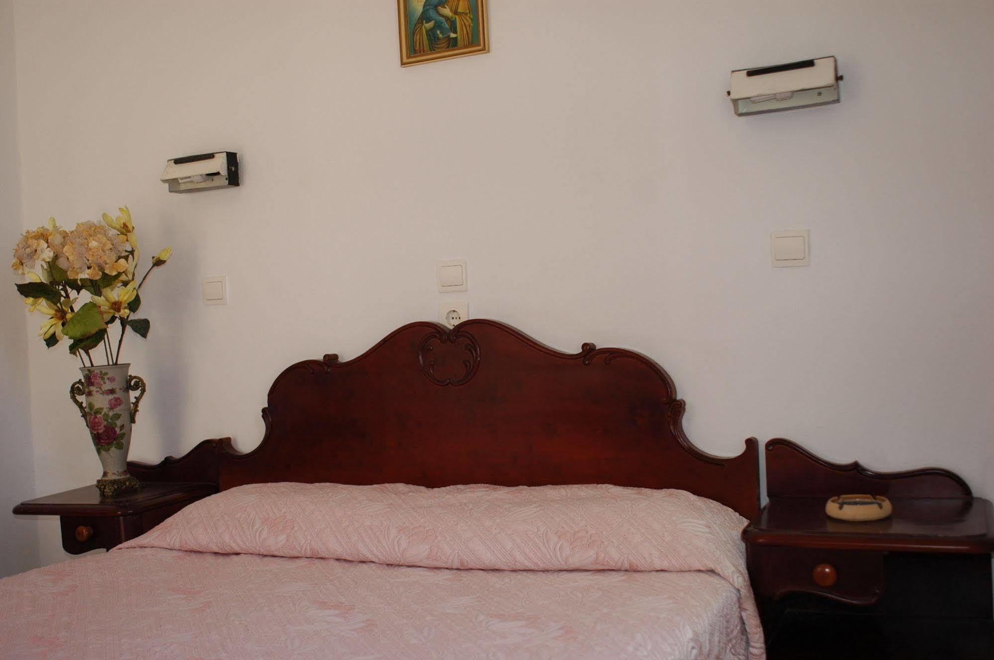 Avra Rooms Karpathos Town  Exterior photo